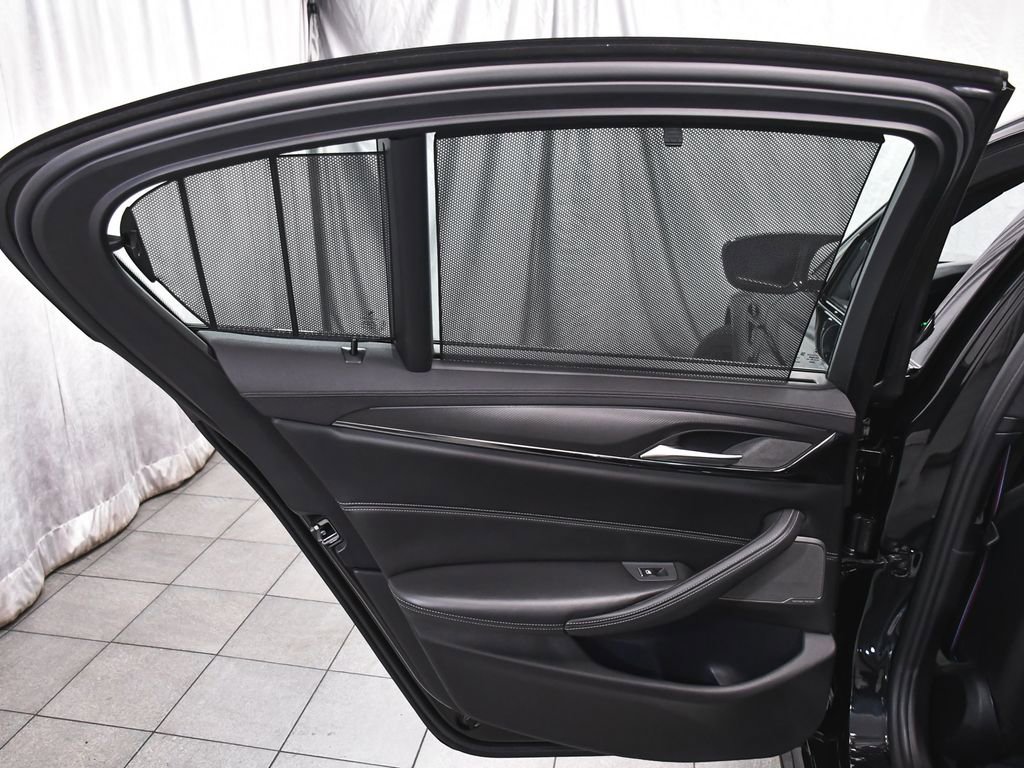 Used 2022 BMW M5 w/ Competition Package AWD/4WD image 14