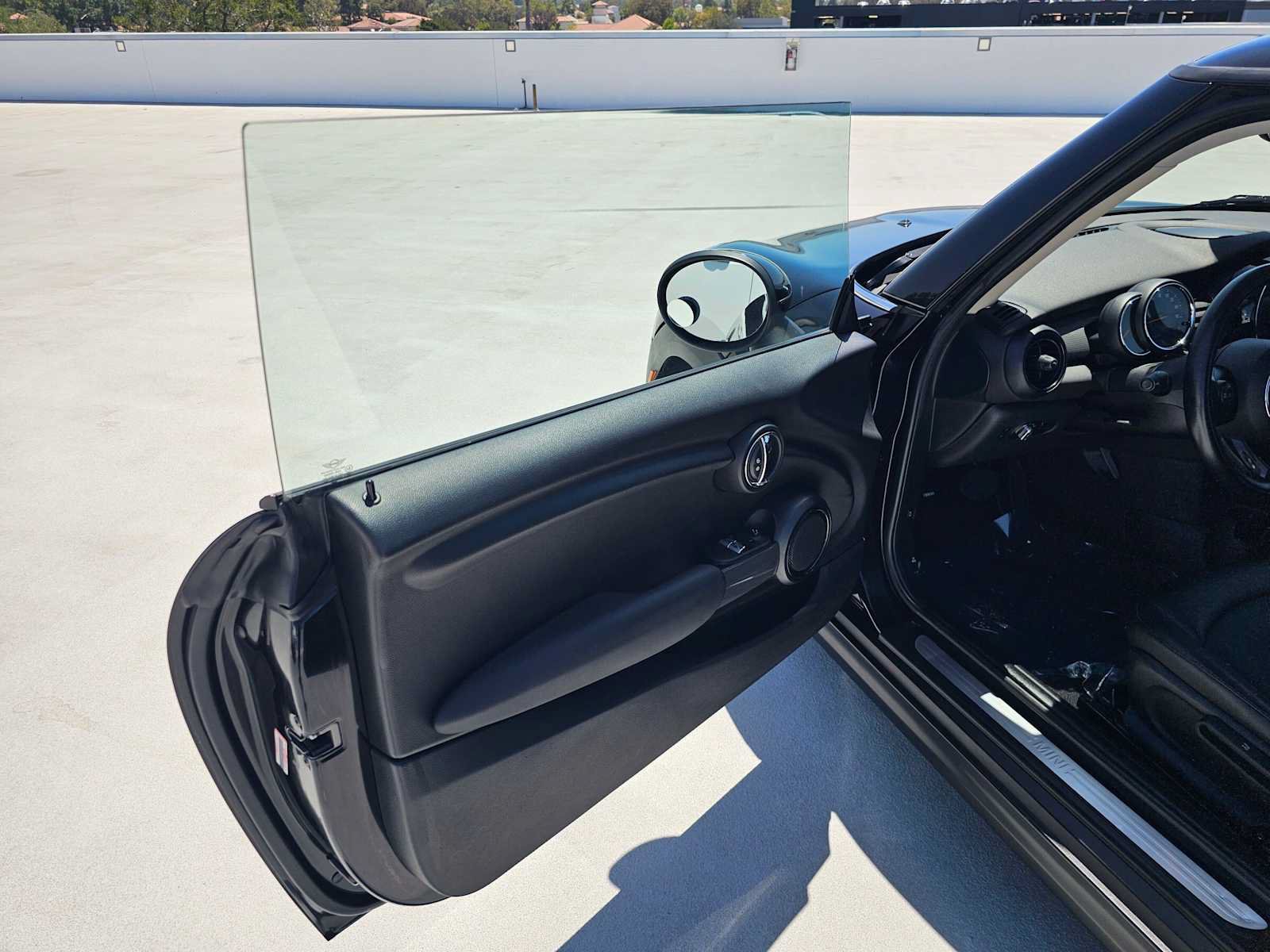Used 2019 MINI Cooper 2-Door Hardtop FWD image 14