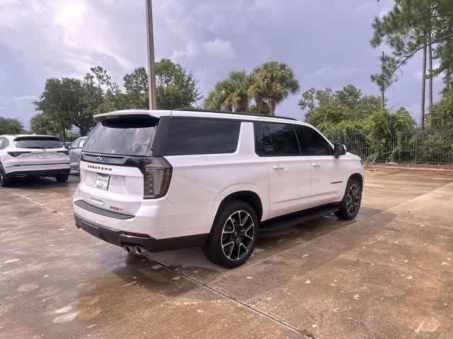 Used 2025 Chevrolet Suburban RST w/ RST Capability Package AWD/4WD image 14