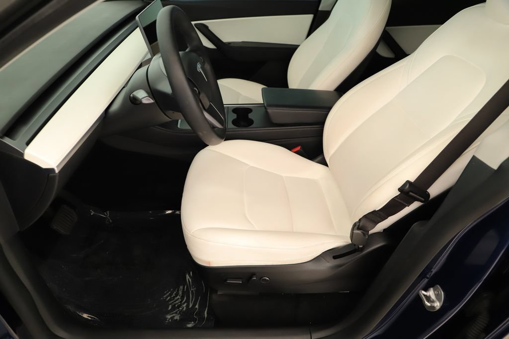 Used 2021 Tesla Model Y Long Range AWD/4WD image 20