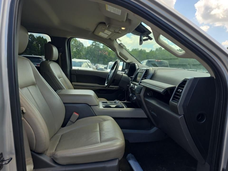 Used 2019 Ford Expedition XLT w/ Equipment Group 202A RWD image 8