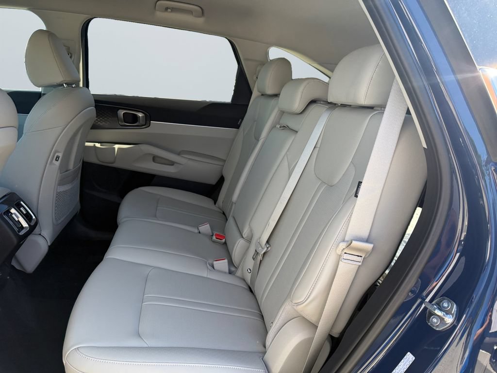 New 2026 Kia Sorento S AWD/4WD image 13