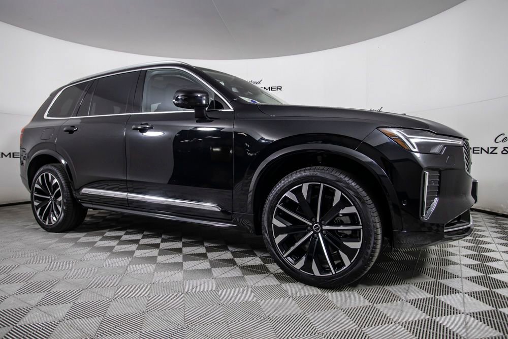Used 2025 Volvo XC90 T8 Plus w/ Protection Package Premier image 3