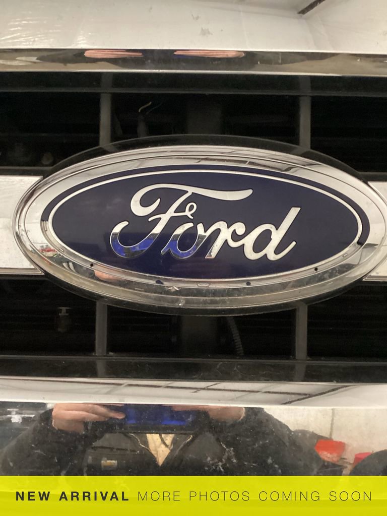 Used 2016 Ford F150 XLT w/ Equipment Group 301A Mid image 6