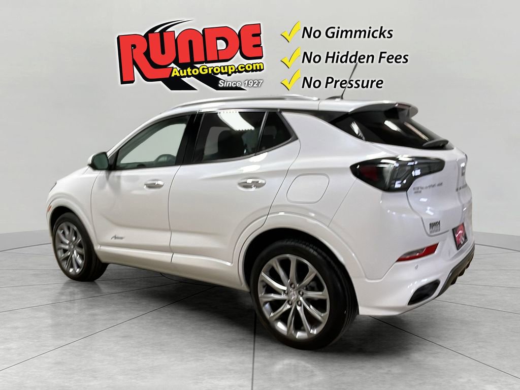 Used 2024 Buick Encore GX Avenir w/ Avenir Technology Package image 4