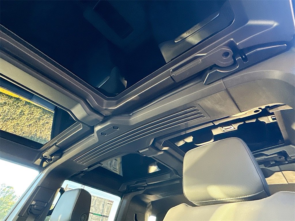 New 2025 GMC Hummer EV 3X image 11