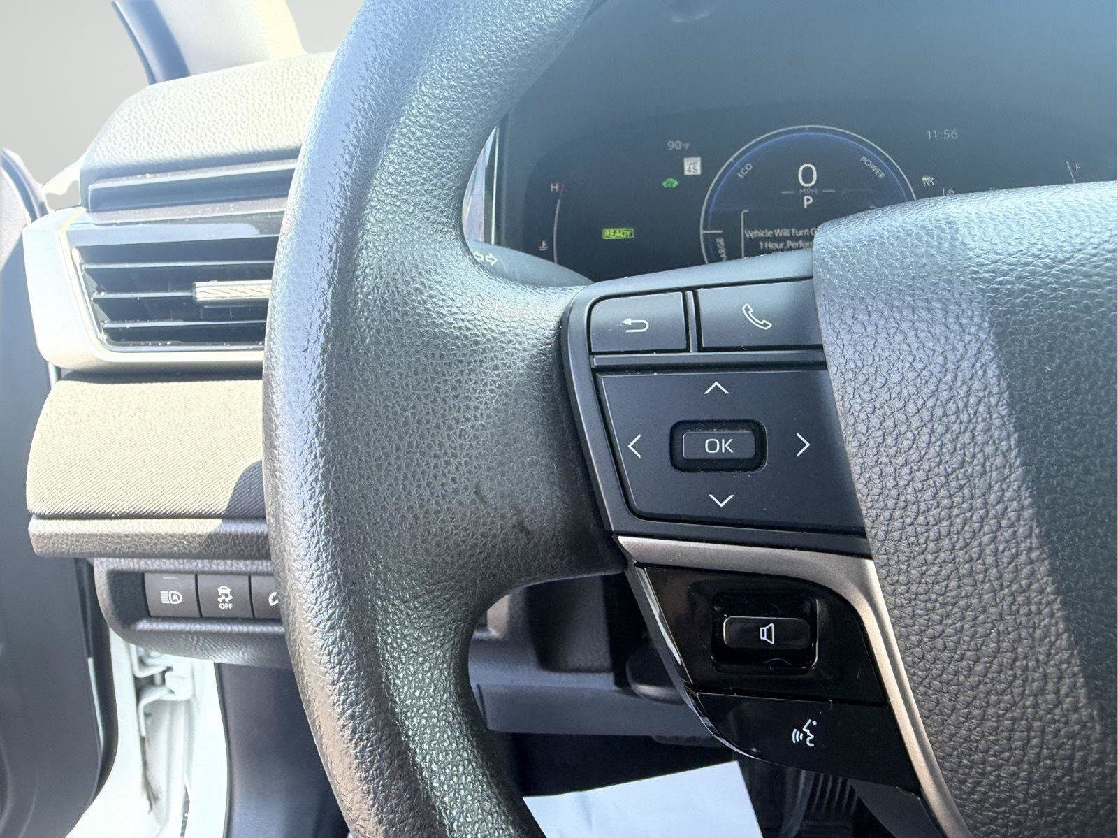 Used 2025 Toyota Camry LE FWD image 21