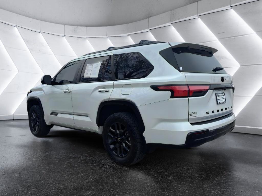 Used 2026 Toyota Sequoia Platinum image 5