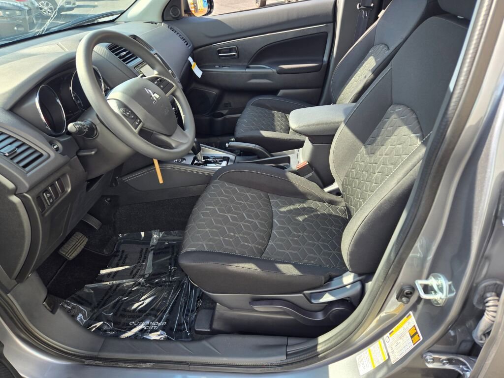 New 2025 Mitsubishi Outlander Sport ES image 14