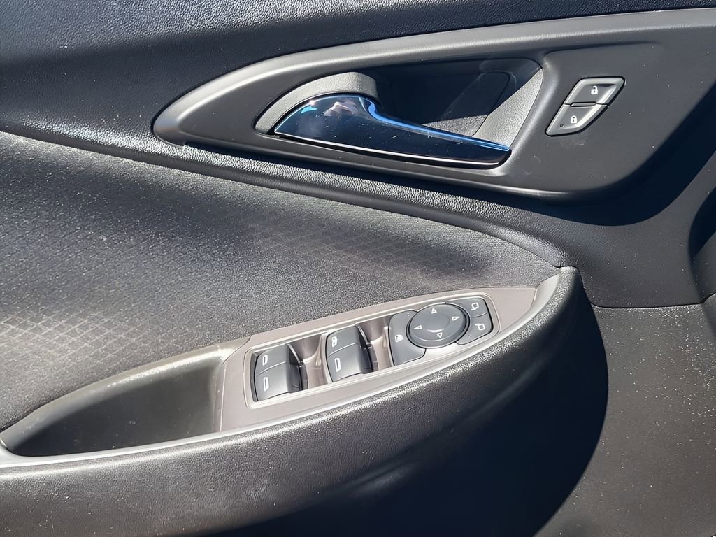 Used 2024 Chevrolet Malibu LT image 15