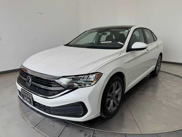 Used 2024 Volkswagen Jetta SE image 28