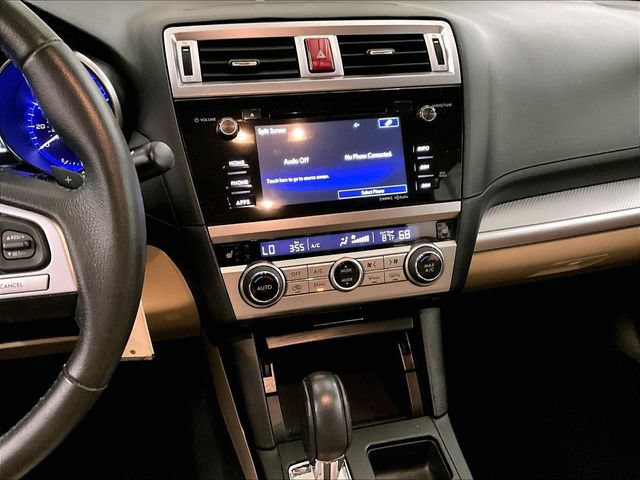Used 2017 Subaru Legacy 2.5i Premium AWD/4WD image 6