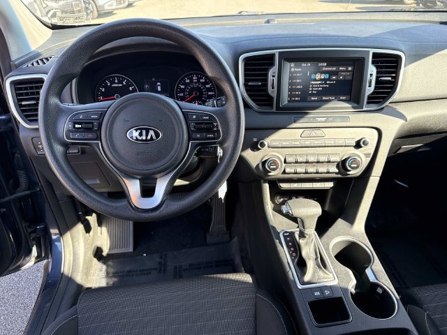 Used 2019 Kia Sportage LX w/ Option Group 017 FWD image 17