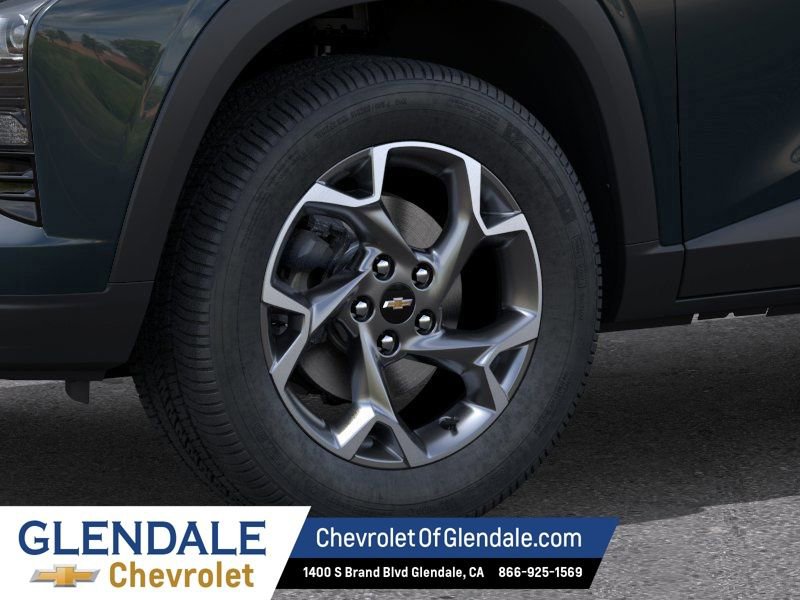 New 2026 Chevrolet Trax LT w/ Driver Confidence Package FWD image 9