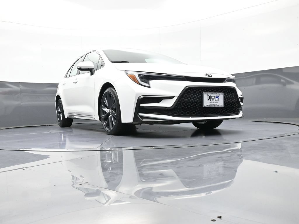 Certified 2023 Toyota Corolla SE w/ Carpet Mat Package (TMS) FWD image 26