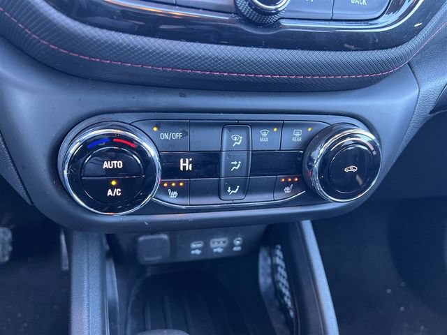 Used 2021 Chevrolet TrailBlazer RS w/ Convenience Package image 21