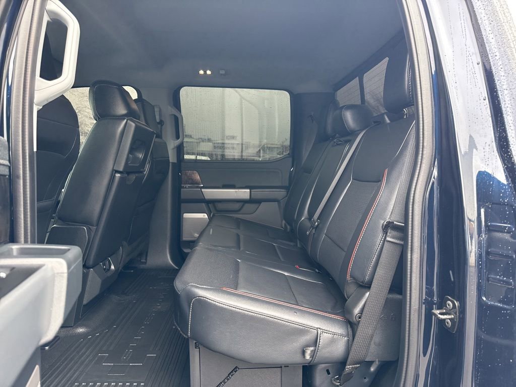 Used 2024 Ford F450 Lariat w/ FX4 Off-Road Package image 28