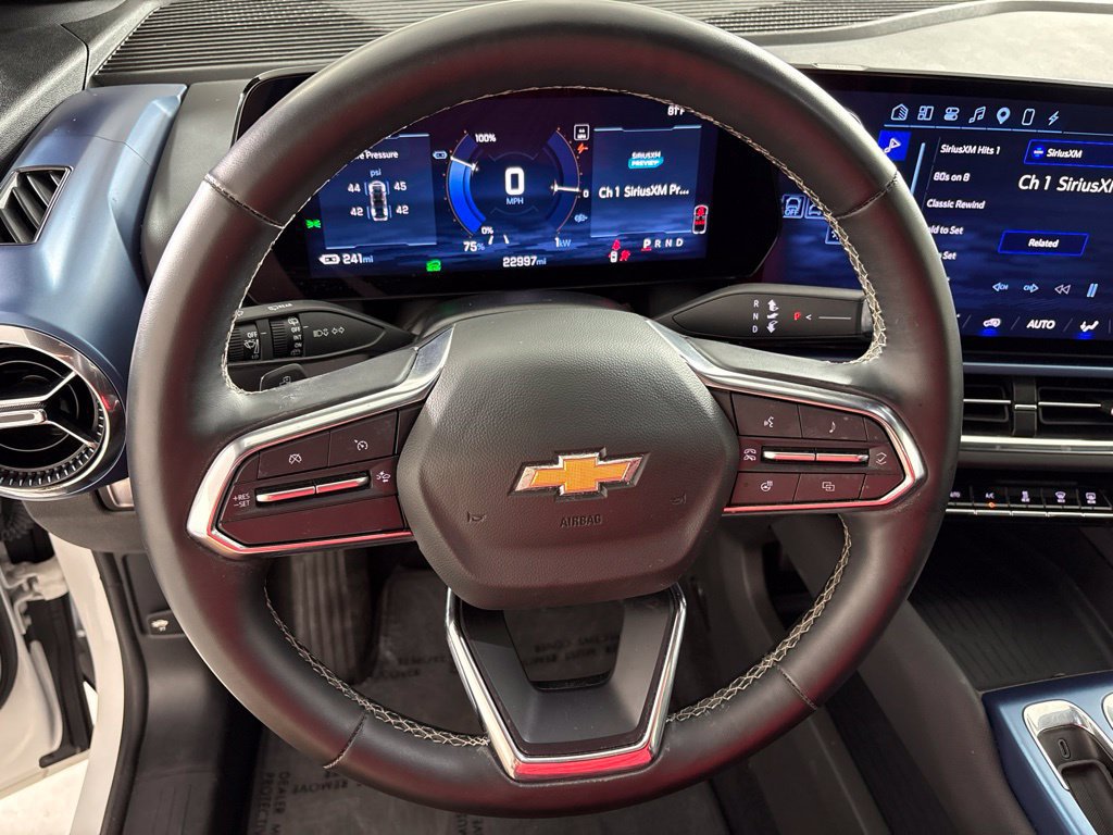 Used 2024 Chevrolet Equinox EV LT w/ LPO, Active Package FWD image 28