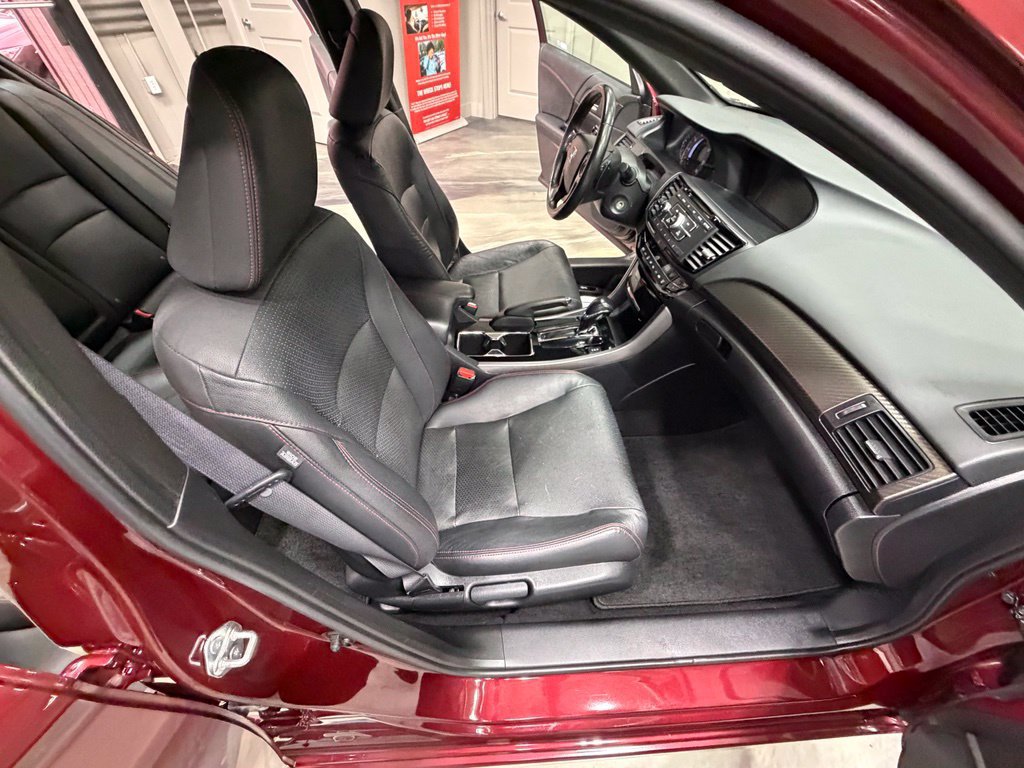 Used 2017 Honda Accord Sport Special Edition image 42
