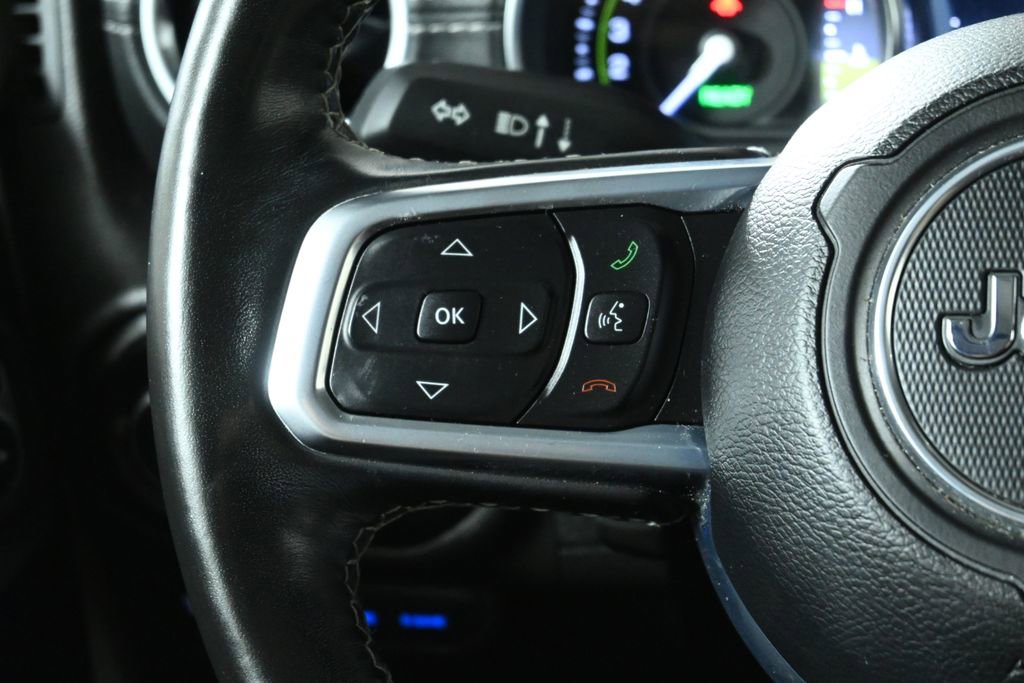 Used 2021 Jeep Wrangler Unlimited Sahara w/ Cold Weather Group image 18