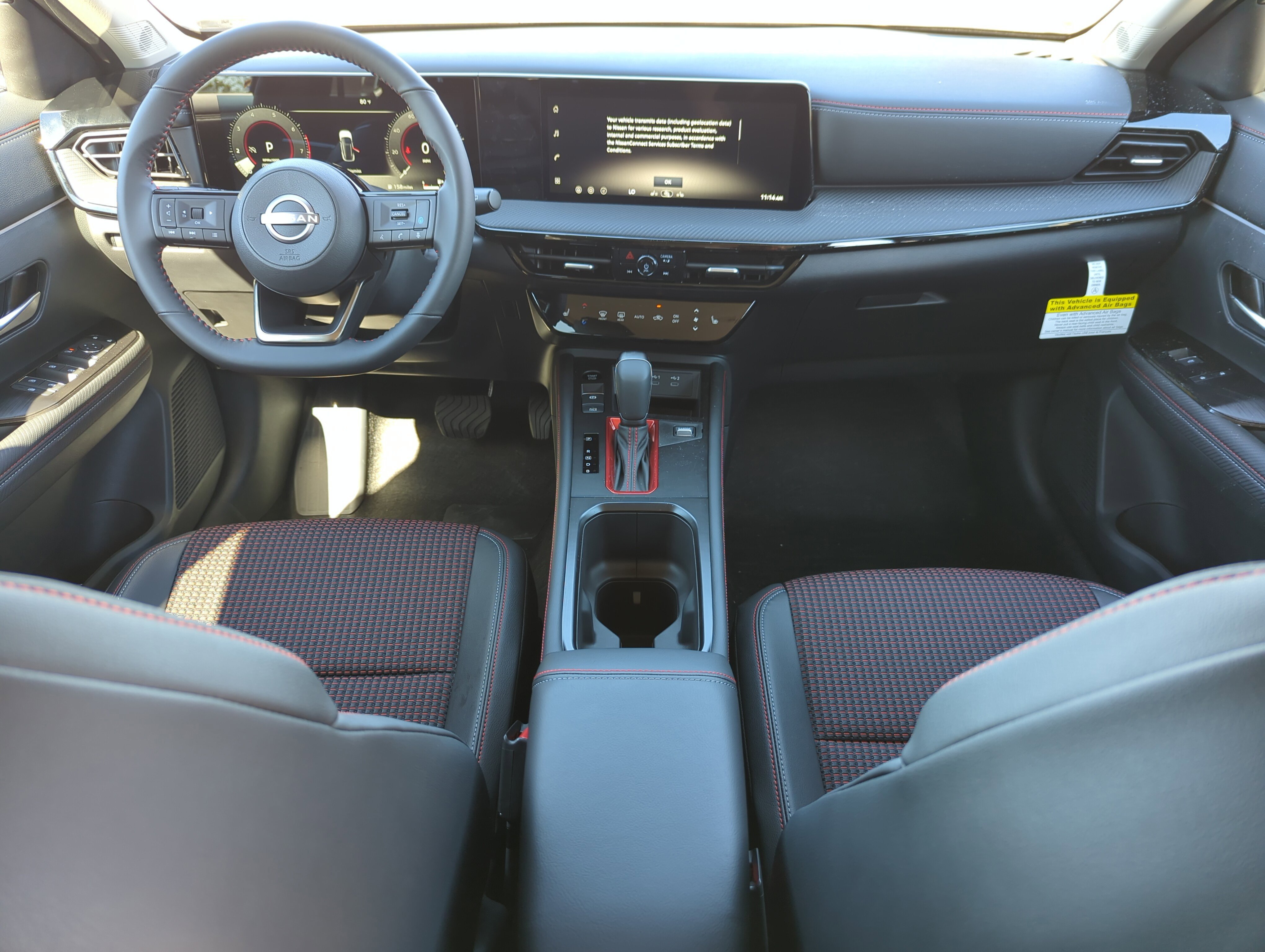 New 2026 Nissan Kicks SR w/ Cold Weather Package FWD image 11