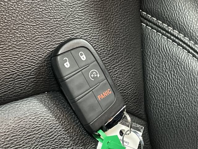 Used 2024 Jeep Compass Limited w/ High Altitude Package image 27