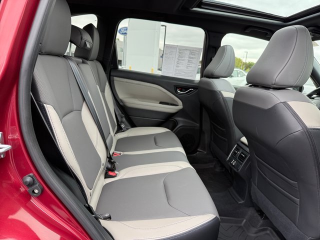 Used 2025 Subaru Forester Limited AWD/4WD image 14