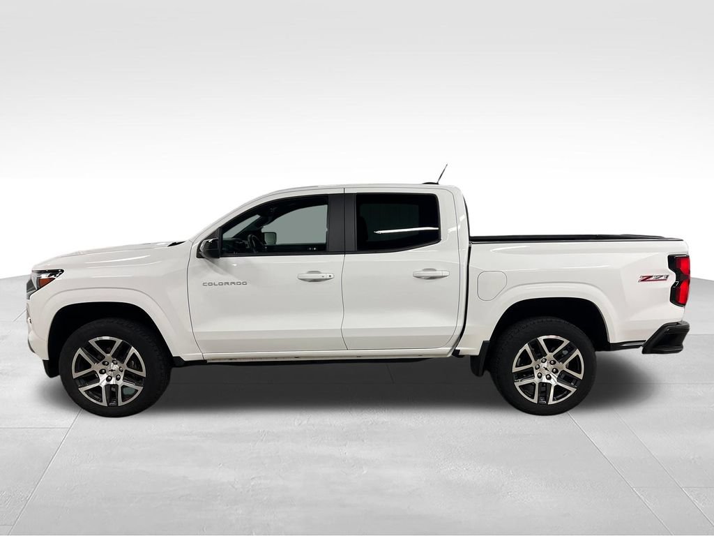 Certified 2023 Chevrolet Colorado Z71 w/ Z71 Convenience Package 2 AWD/4WD image 6