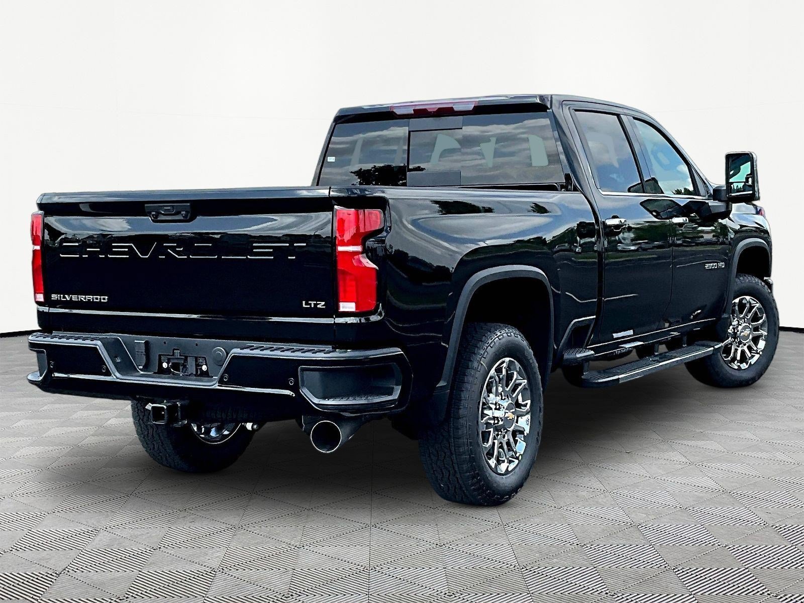 New 2026 Chevrolet Silverado 2500 LTZ w/ Z71 Chrome Sport Edition AWD/4WD image 7