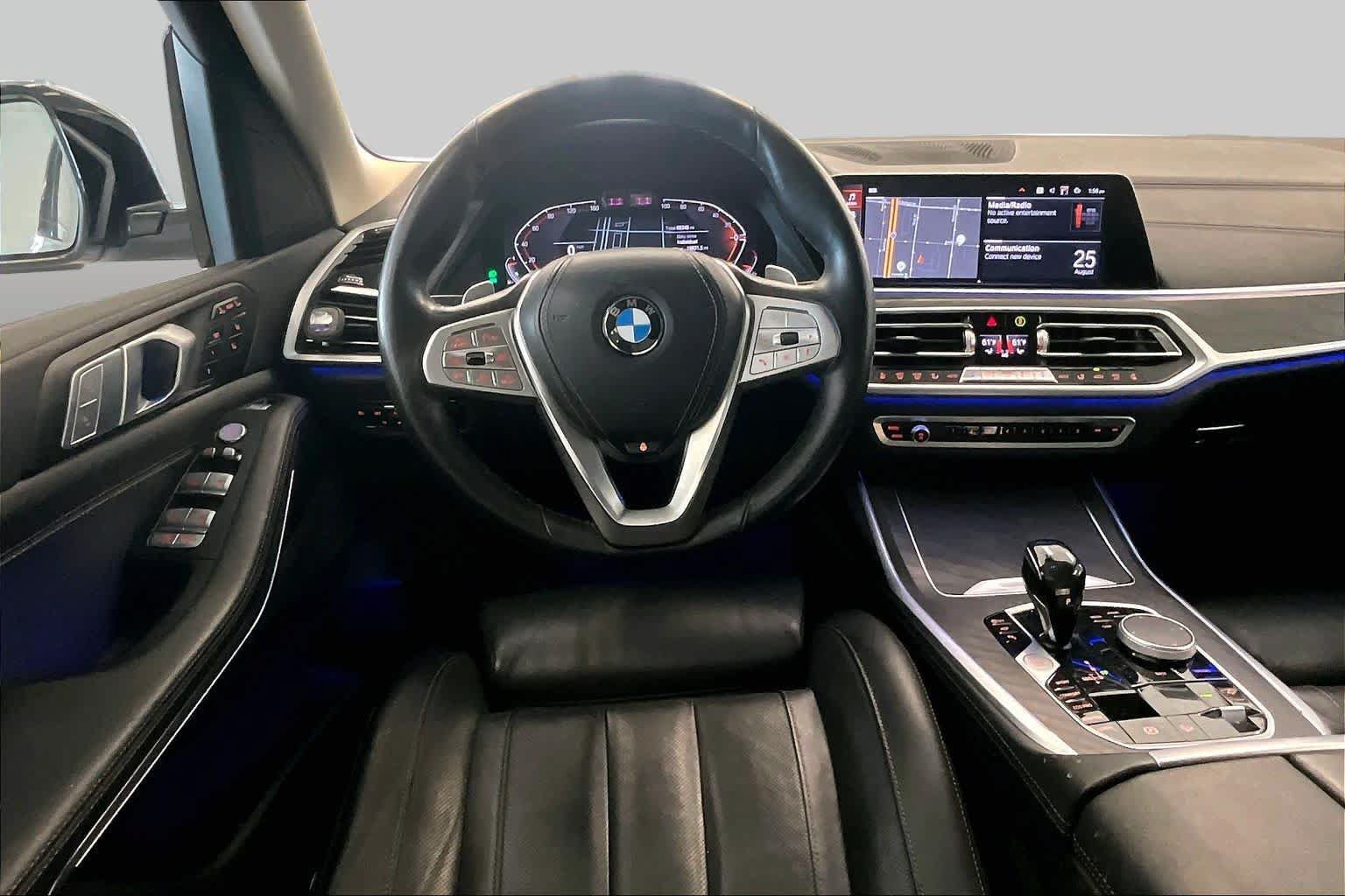 Used 2021 BMW X7 xDrive40i w/ Premium Package 2 AWD/4WD image 5