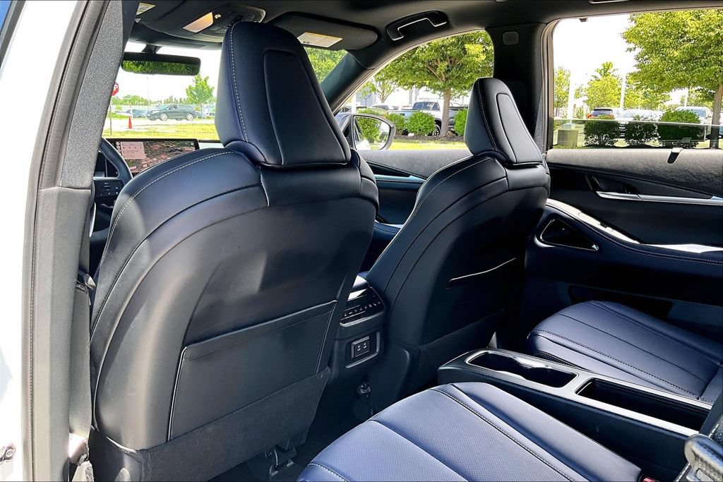 Certified 2026 INFINITI QX60 Sport w/ Dark Cargo Package AWD/4WD image 31