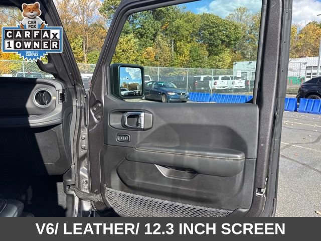 Used 2024 Jeep Wrangler Sahara image 37