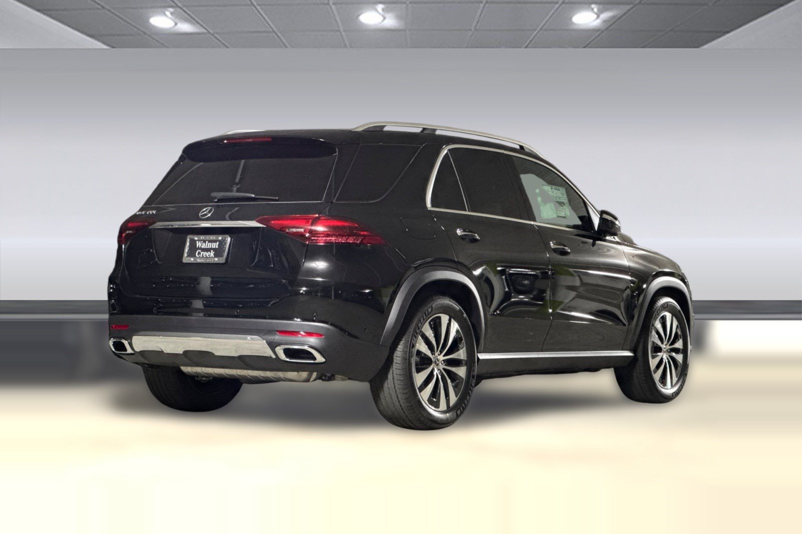 New 2025 Mercedes-Benz GLE 350 4MATIC image 3