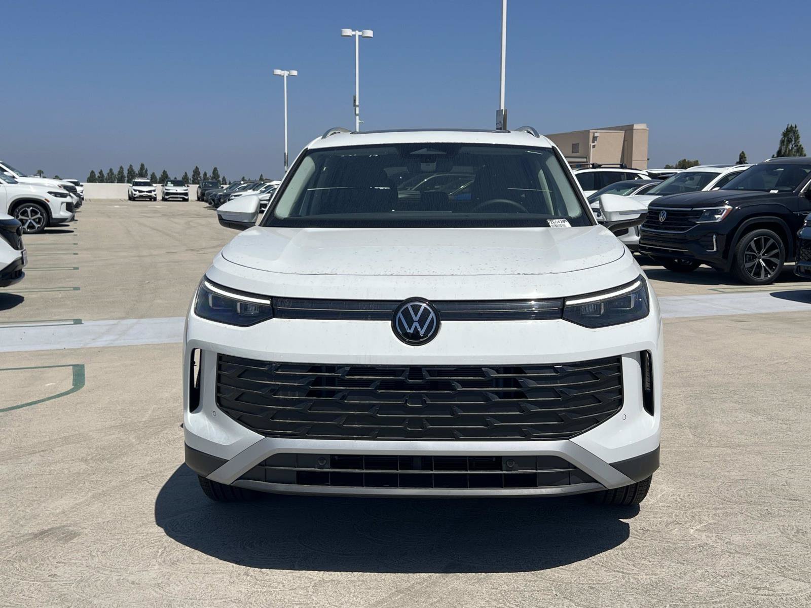 New 2026 Volkswagen Tiguan SE AWD/4WD image 4
