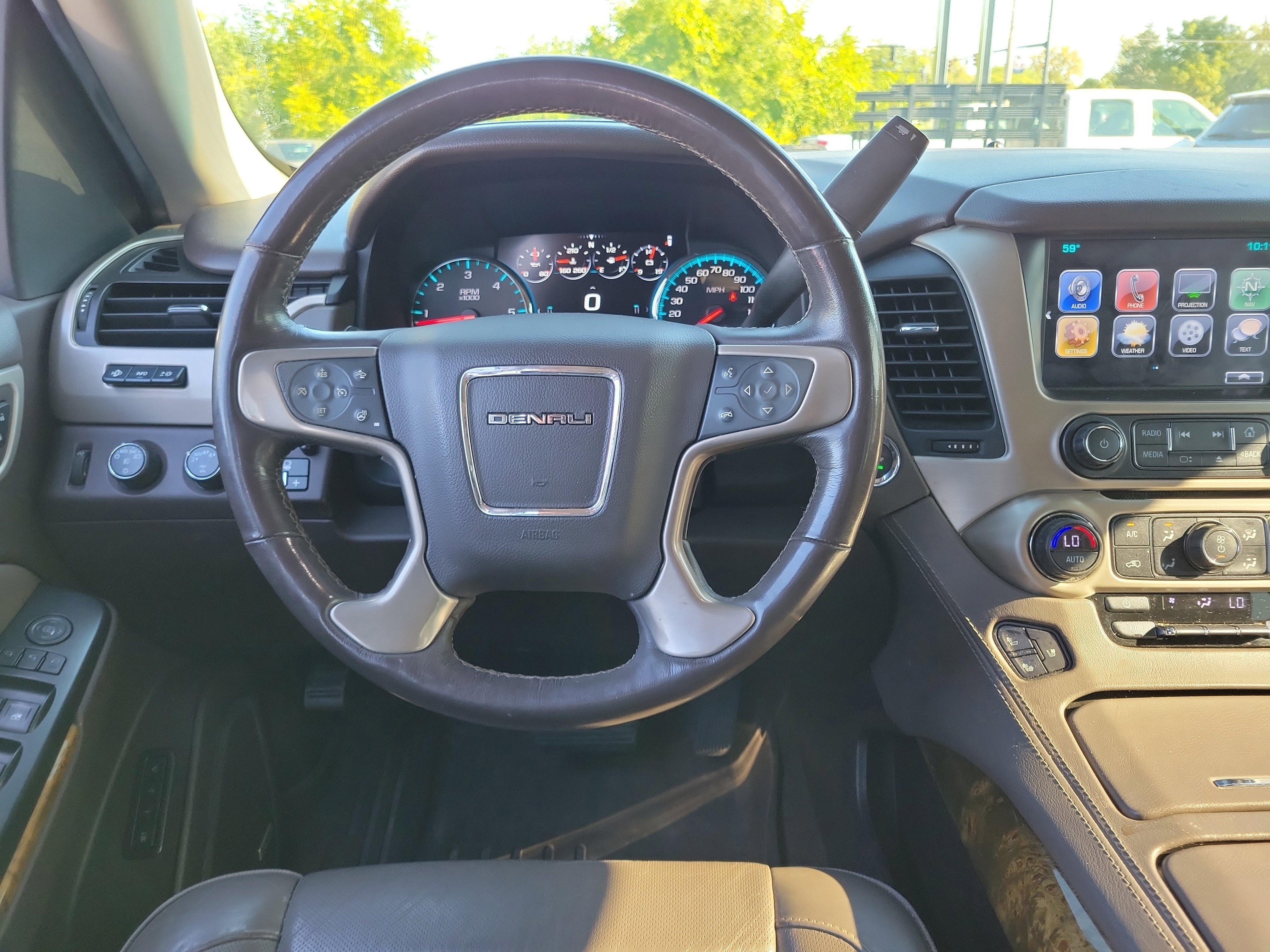Used 2017 GMC Yukon XL Denali w/ Open Road Package image 10