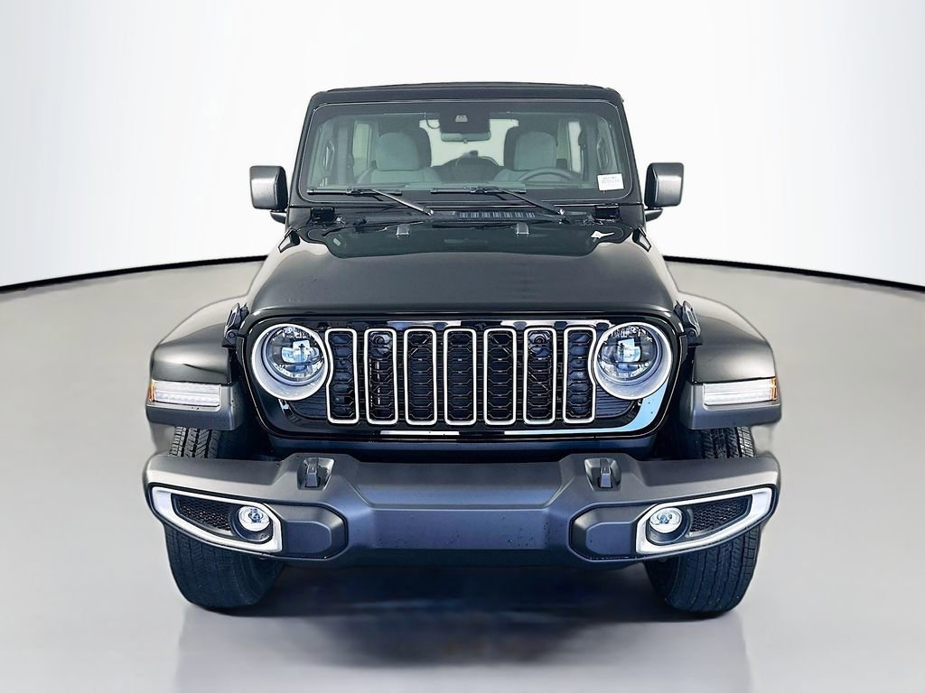 New 2025 Jeep Wrangler Unlimited Sahara AWD/4WD video 2