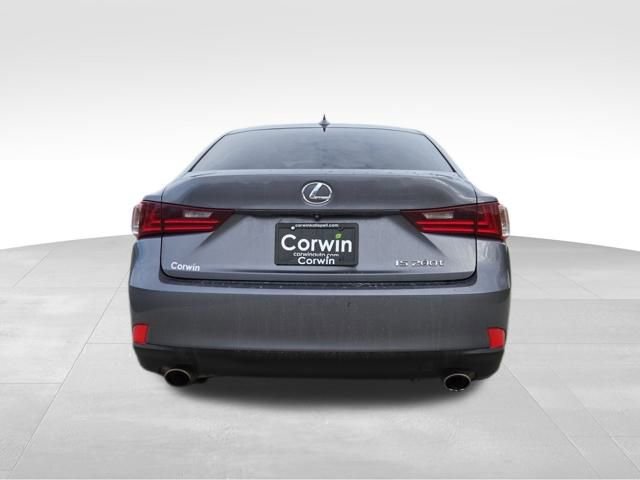 Used 2016 Lexus IS 200t image 15