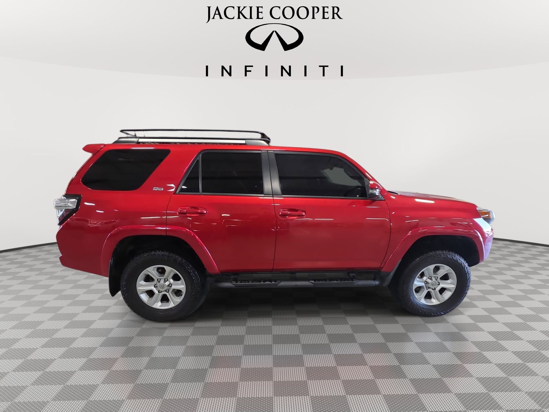 Used 2022 Toyota 4Runner SR5 Premium w/ Moonroof Package image 4