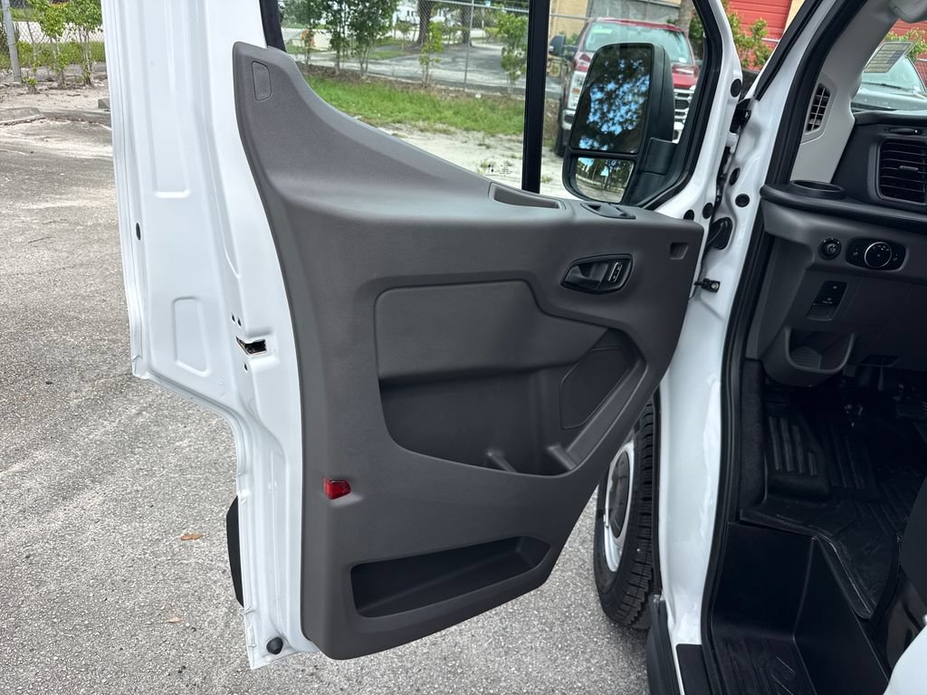 Used 2026 Ford Transit 250 148 Medium Roof w/ Load Area Protection Package RWD image 14