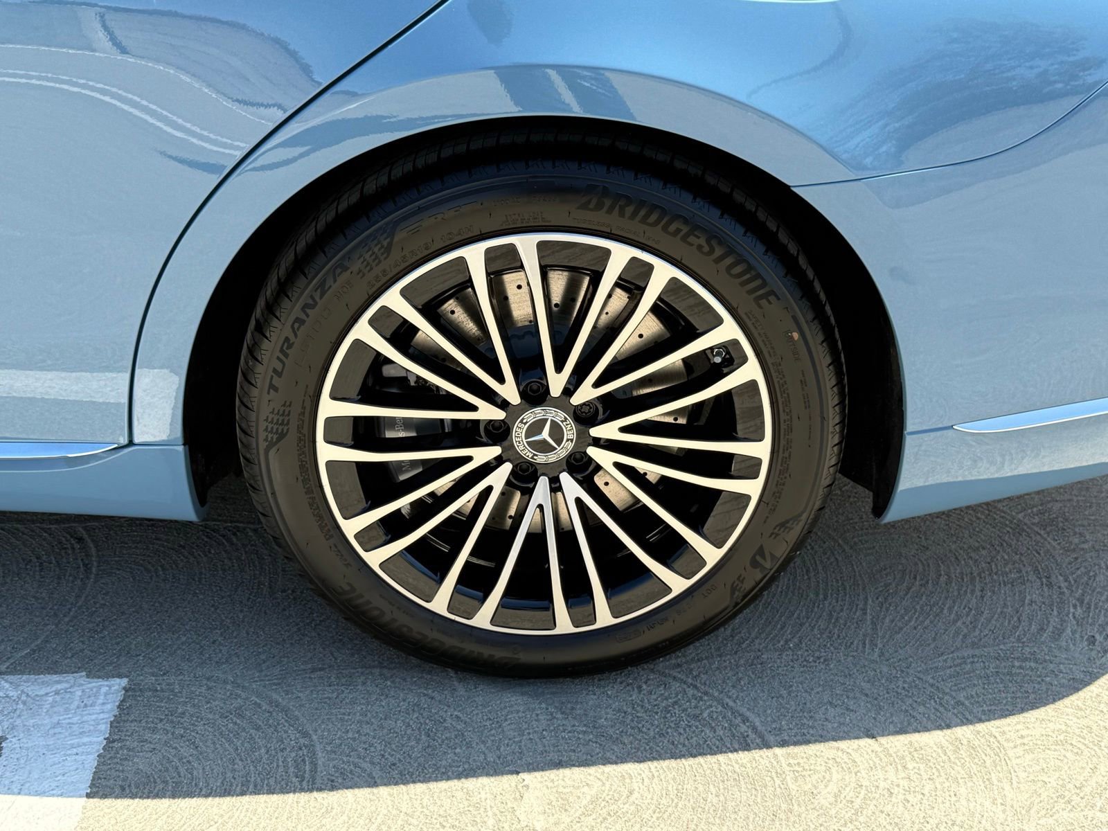 New 2026 Mercedes-Benz S 580e 4MATIC Sedan image 14