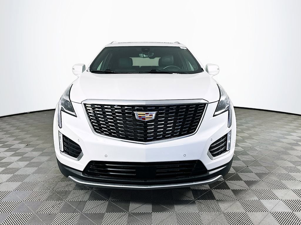 Used 2023 Cadillac XT5 Premium Luxury w/ Technology Package image 3