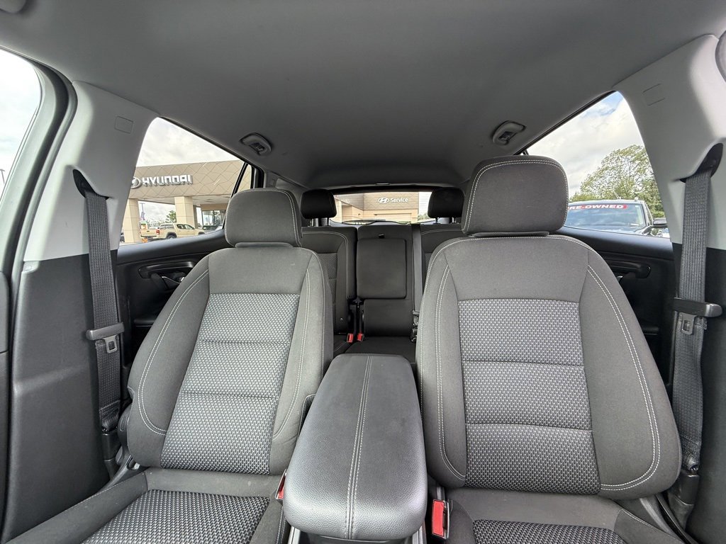 Used 2024 GMC Terrain SLE image 35