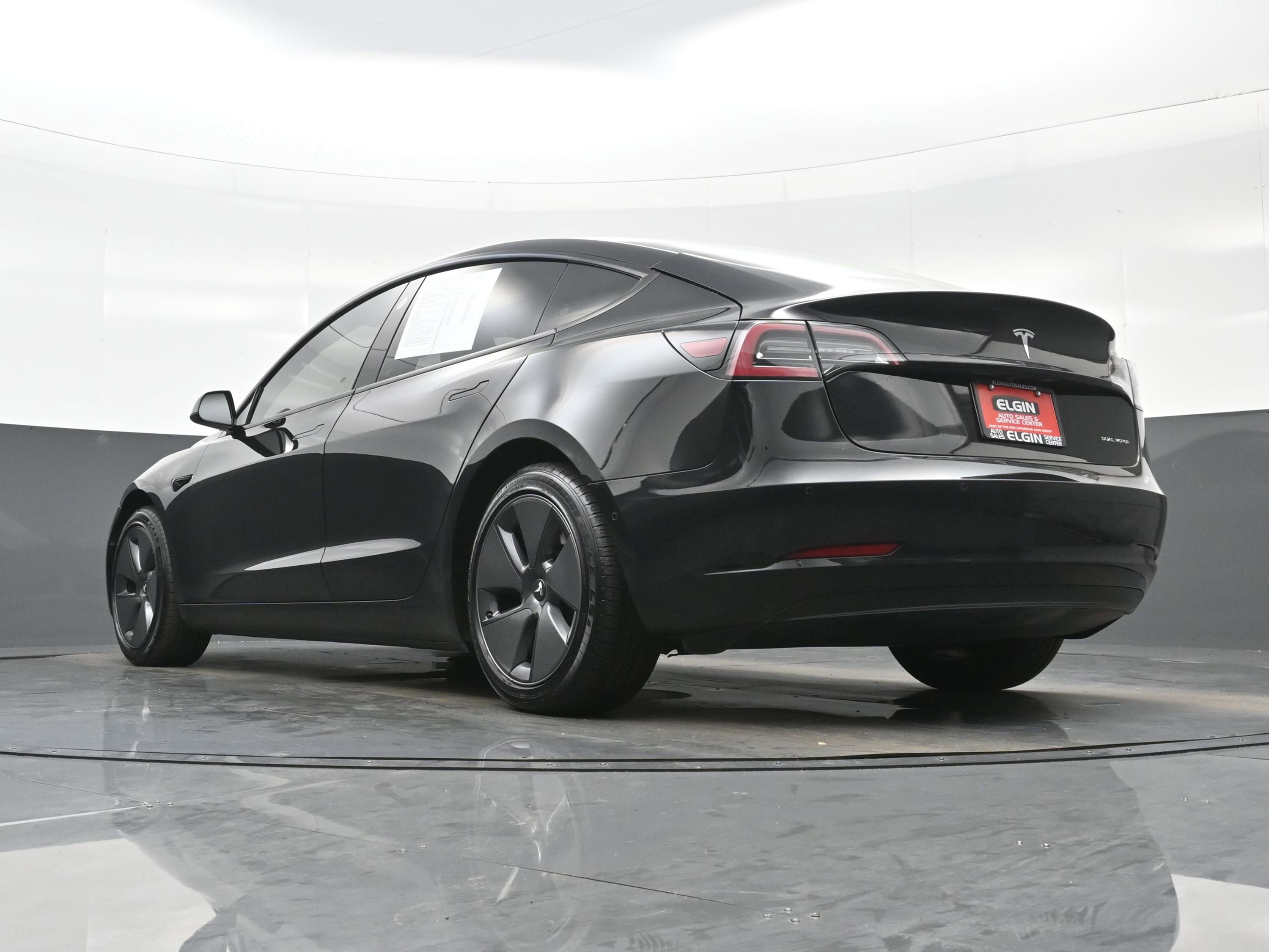 Used 2021 Tesla Model 3 Standard Range Plus image 26