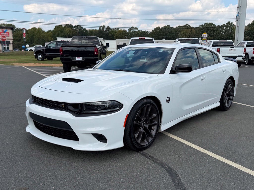 Used 2023 Dodge Charger Scat Pack w/ Plus Group RWD image 8