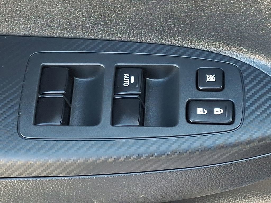 Used 2023 Mitsubishi Eclipse Cross ES image 26