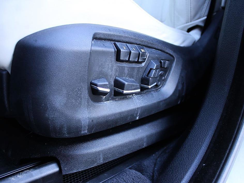 Used 2017 BMW X6 M AWD/4WD image 12