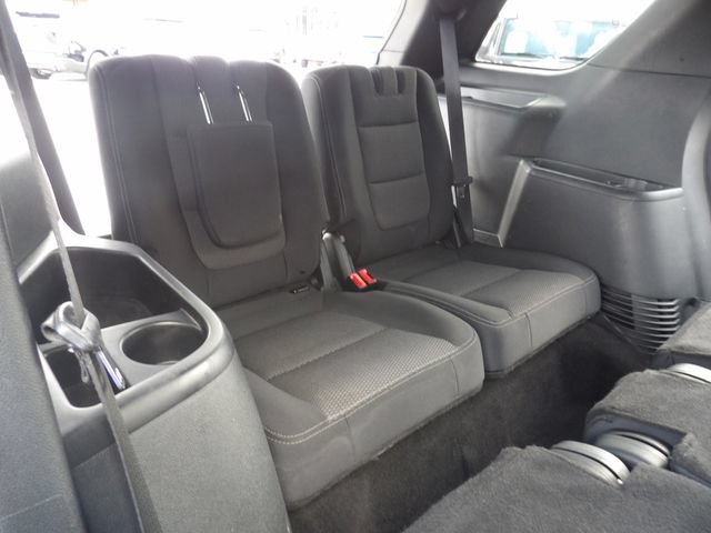 Certified 2019 Ford Explorer XLT w/ Equipment Group 201A FWD image 32
