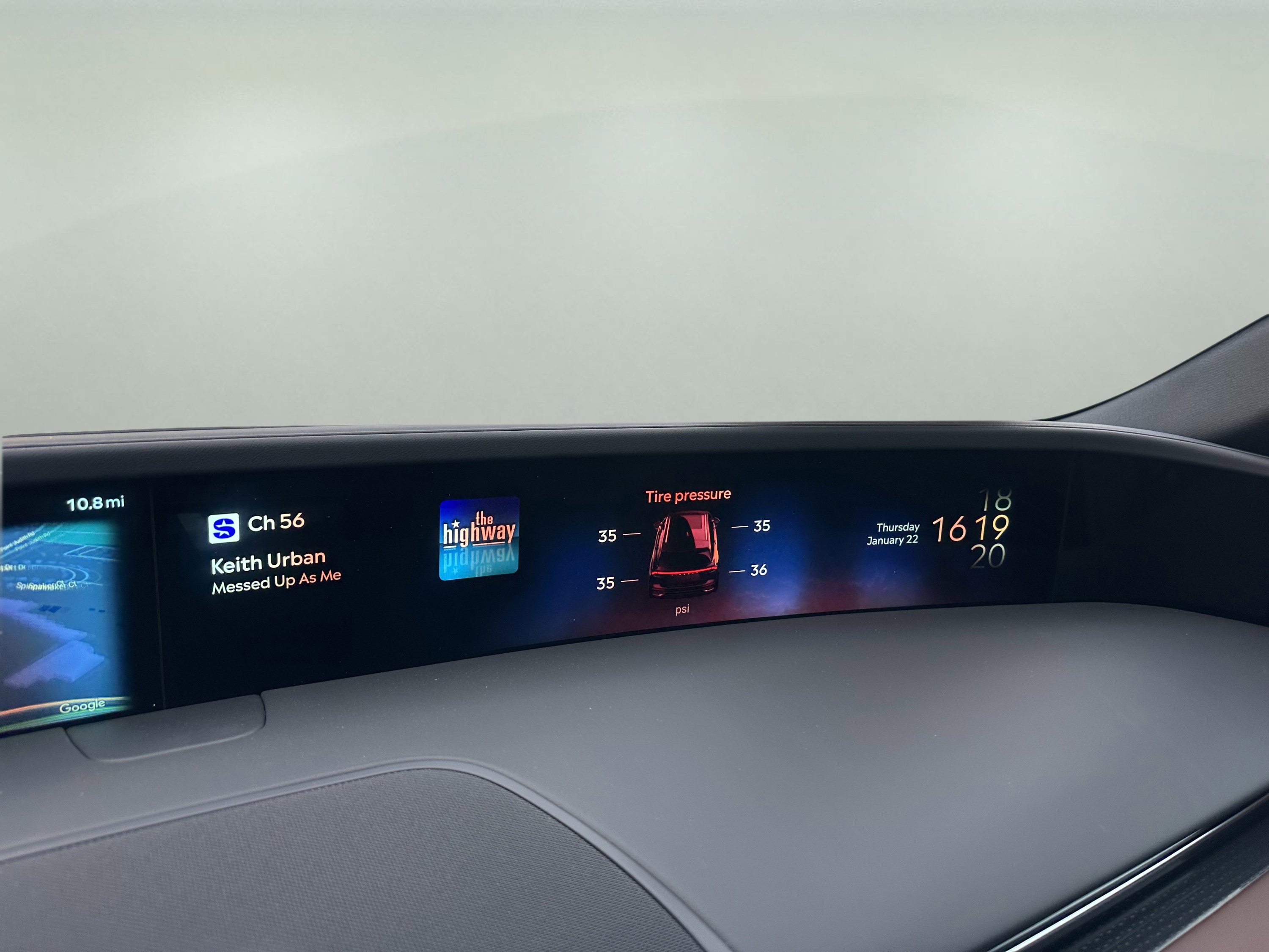 New 2026 Lincoln Nautilus Reserve image 14