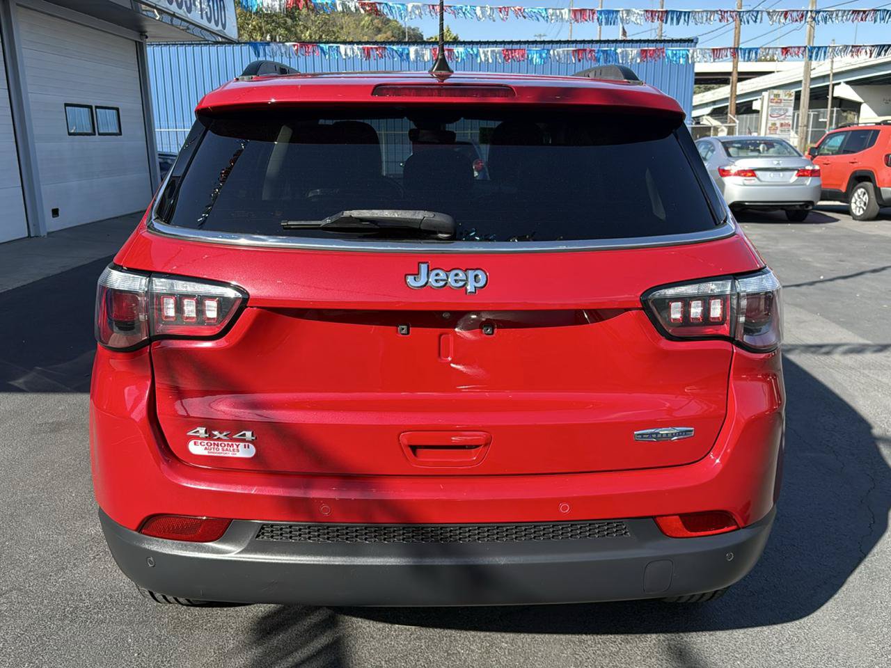 Used 2020 Jeep Compass Latitude AWD/4WD image 4