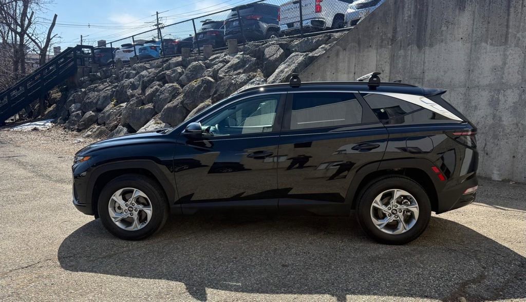 Used 2023 Hyundai Tucson SEL image 2